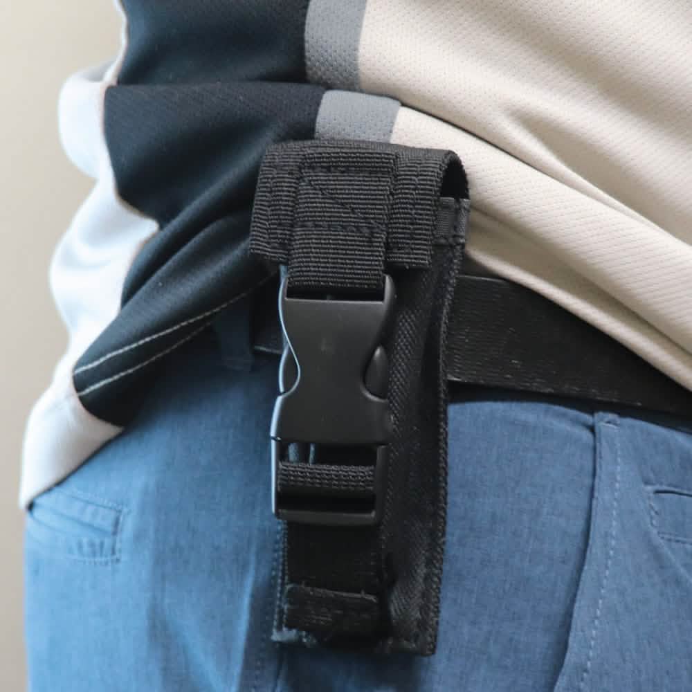 Zweischneidiges OTF-Springmesser mit Gürtelclip