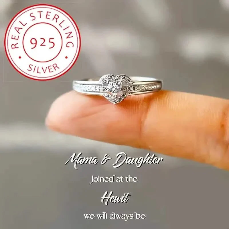 Eleganter Herzring aus 925er Sterlingsilber mit funkelnden Zirkonia