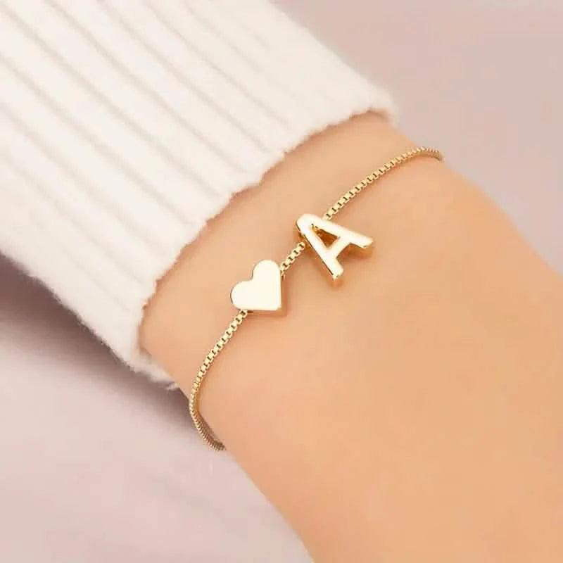 Elegantes Liebesherz-Charm-Armband - Zartes minimalistisches Gliederarmband