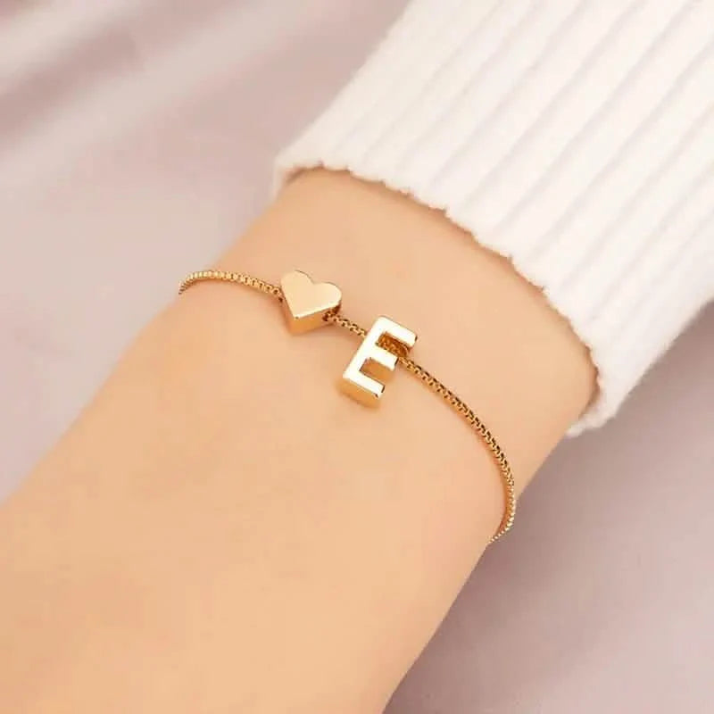 Elegantes Liebesherz-Charm-Armband - Zartes minimalistisches Gliederarmband