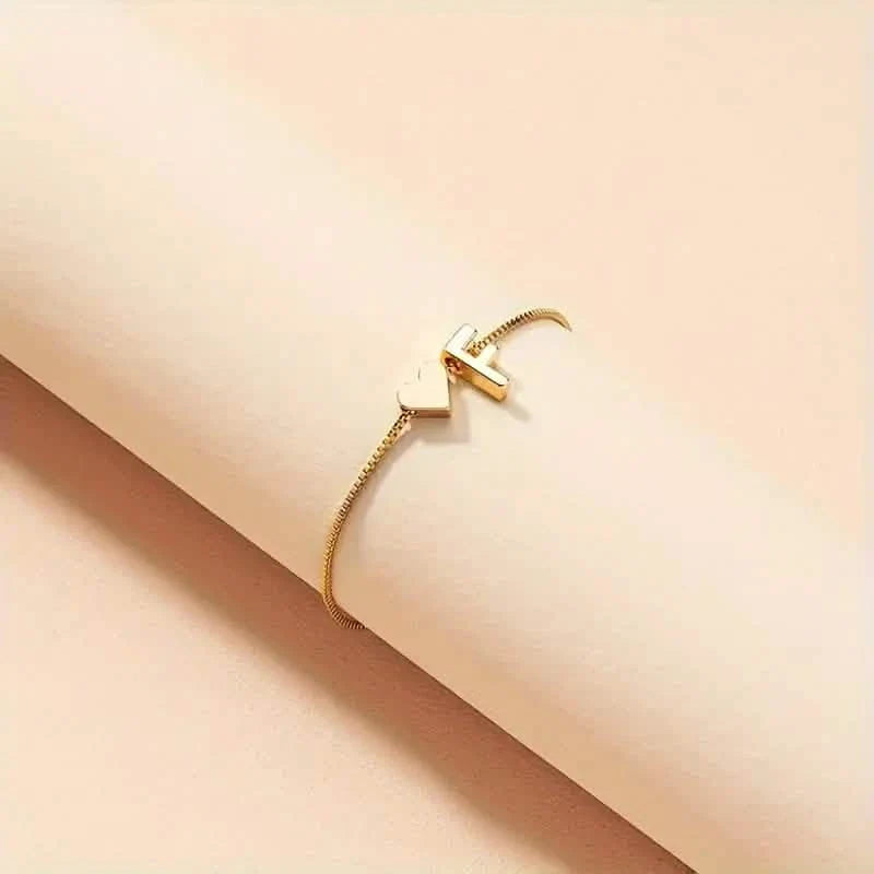 Elegantes Liebesherz-Charm-Armband - Zartes minimalistisches Gliederarmband