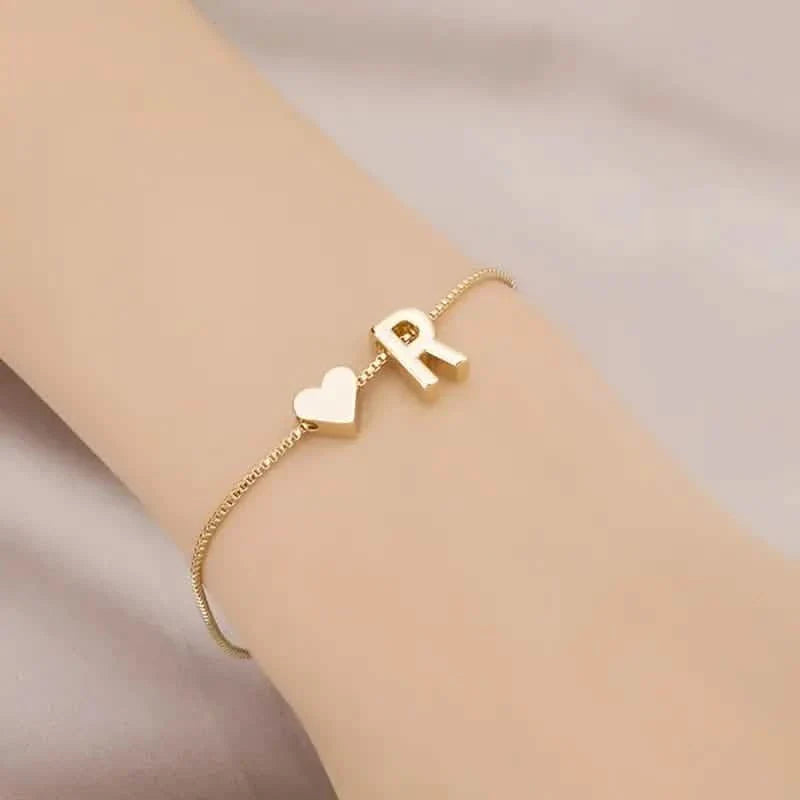 Elegantes Liebesherz-Charm-Armband - Zartes minimalistisches Gliederarmband