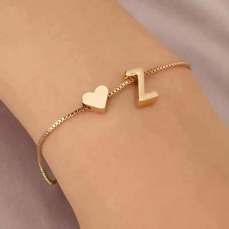Elegantes Liebesherz-Charm-Armband - Zartes minimalistisches Gliederarmband