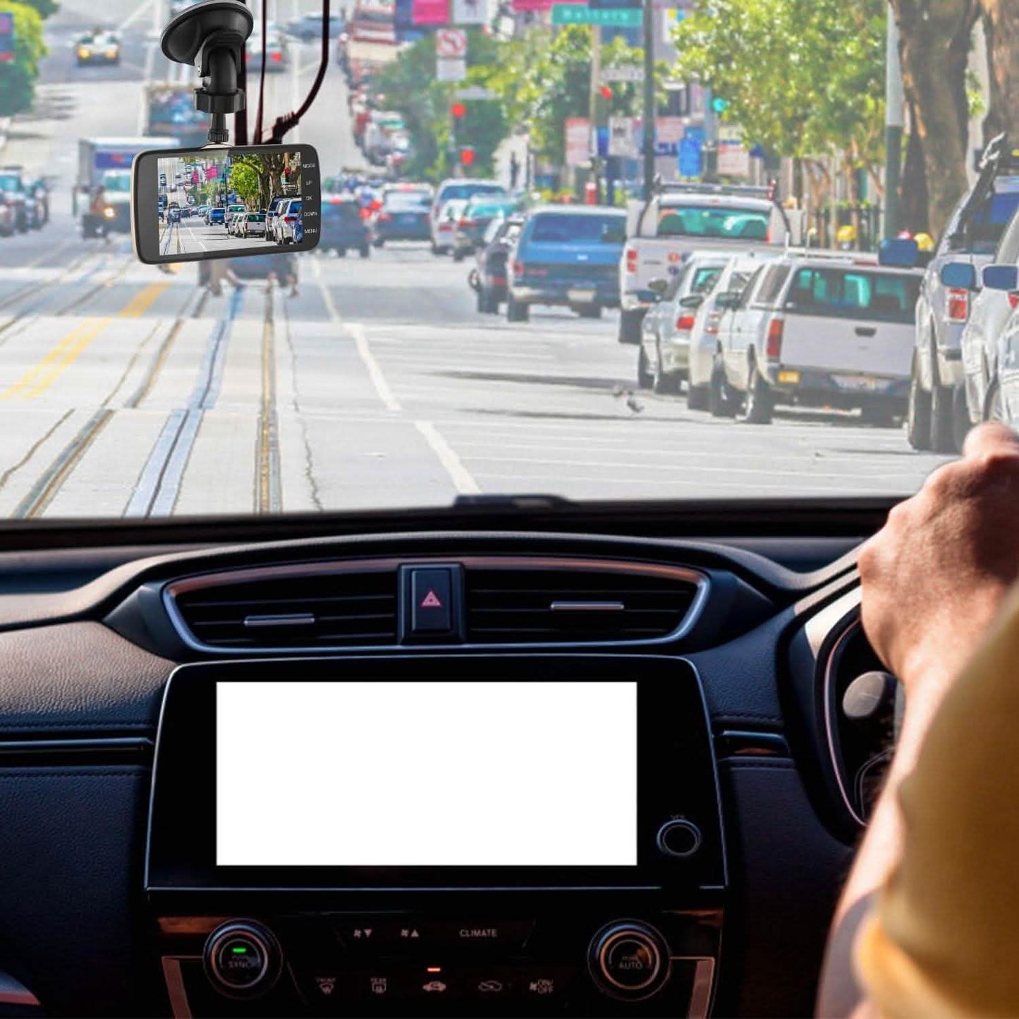 FHD 1080P Dashcam mit 4-Zoll-Bildschirm und zwei Kameras