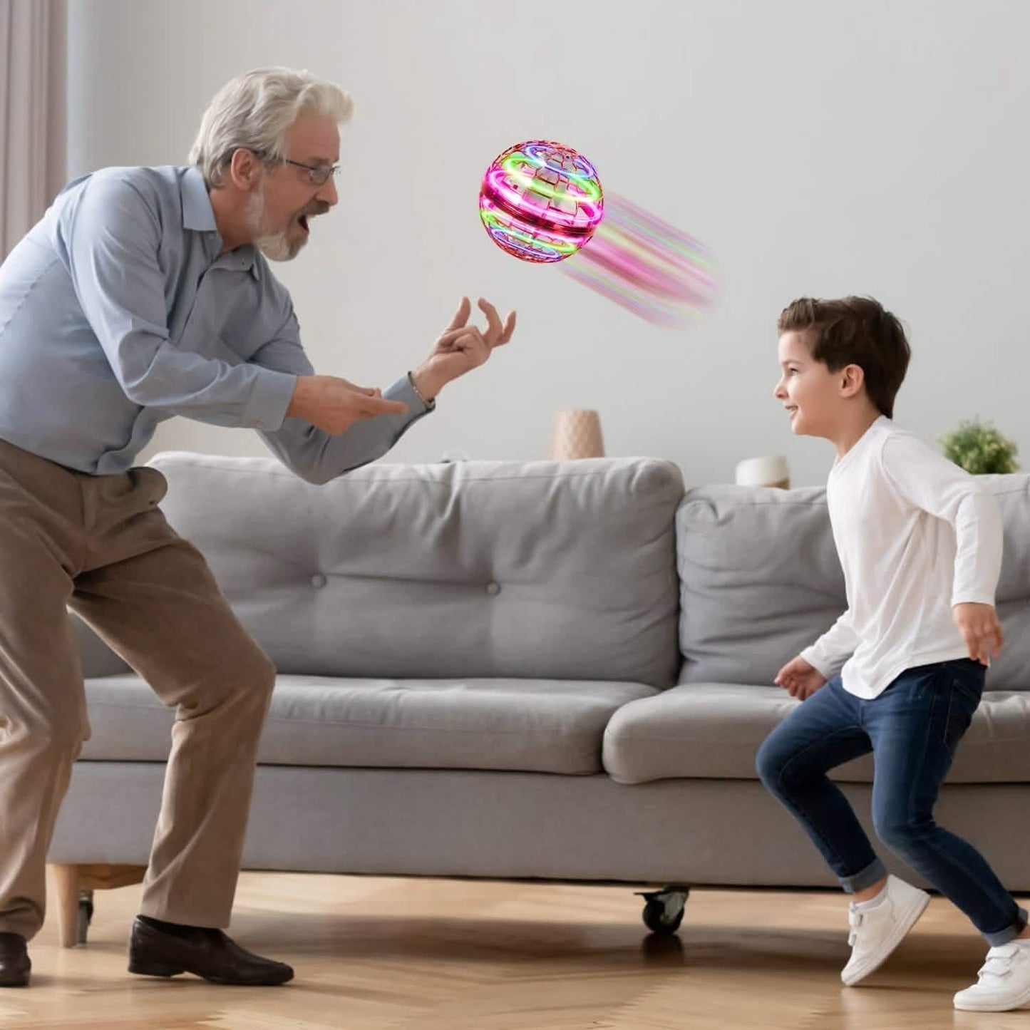 Fliegender Ball Spielzeug 360° Rotierender Handgesteuerter Fliegender Orb Hover Ball mit RGB Lichtern