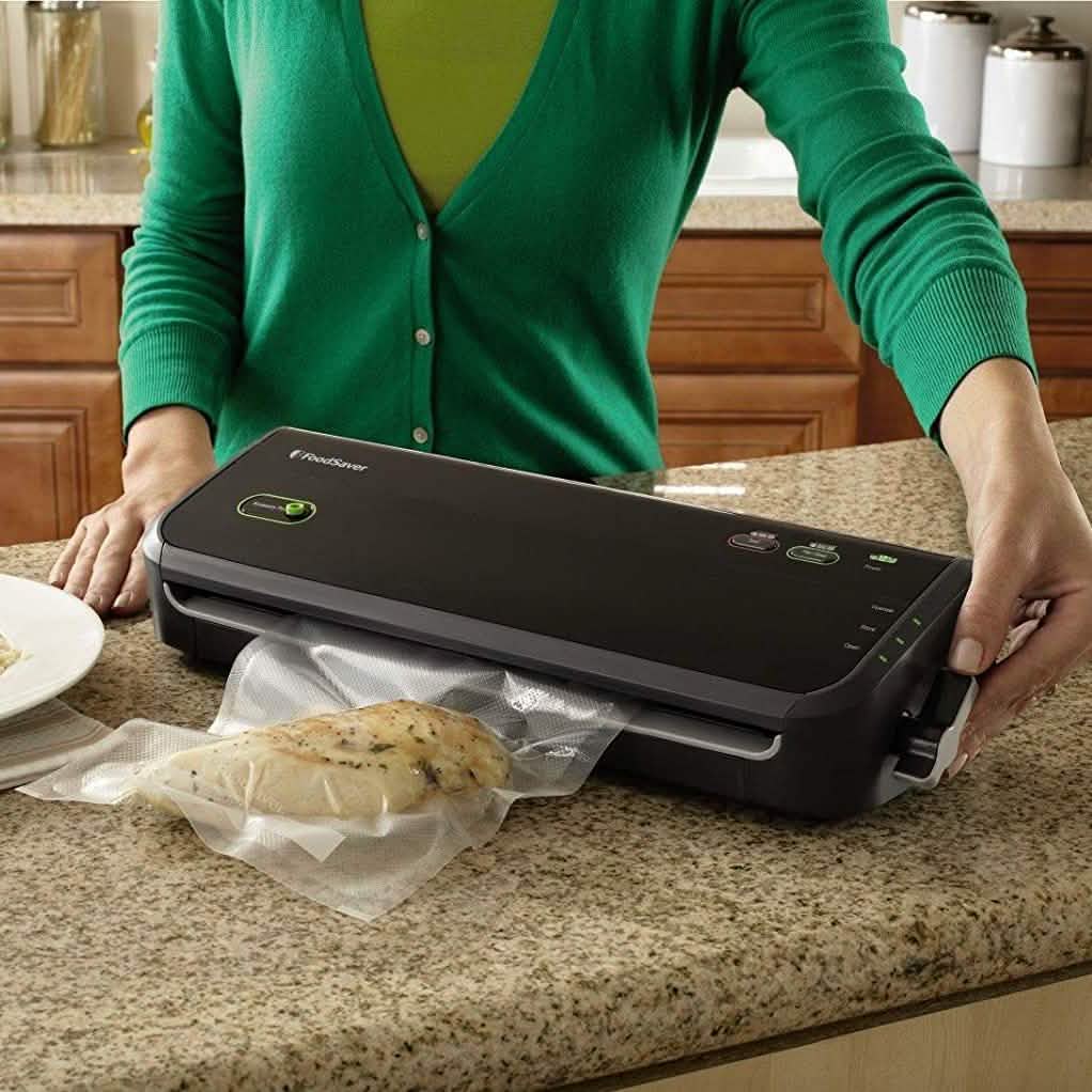 FoodSaver Vakuumiergerät-System mit Starterbeuteln & -rollen