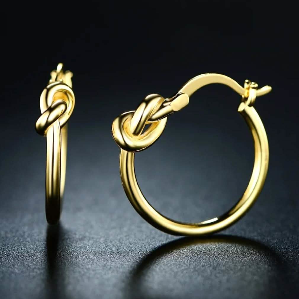 Französische Lock Knot Kreolen aus 18K Gold