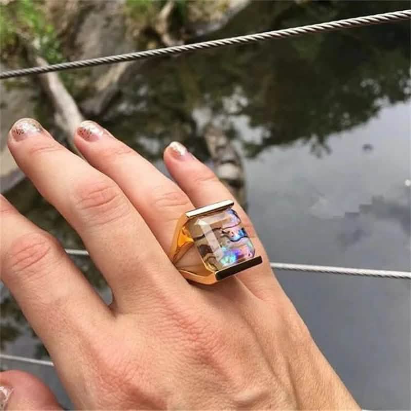 Geometrischer quadratischer Farben-Muschelring Böhmen Persönlichkeit Übertriebene Mode-Ringe