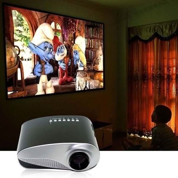HD LED Beamer Mini 3D Heimkino