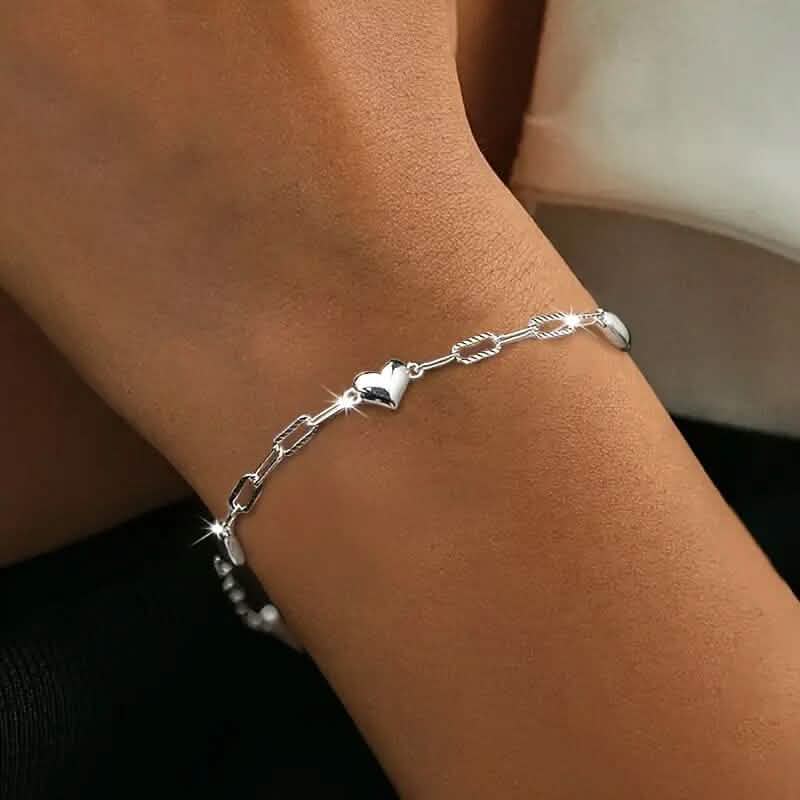 Herzförmiges S925 Silberarmband