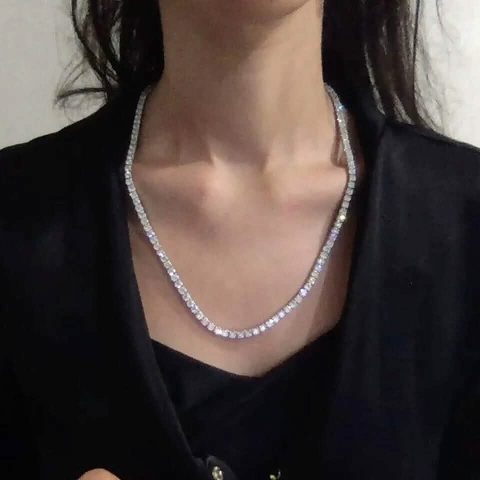 Riesige Halskette aus 14K Weißgold mit natürlichen Diamanten im Rundschliff, 23 Karat TW, 45,7 cm