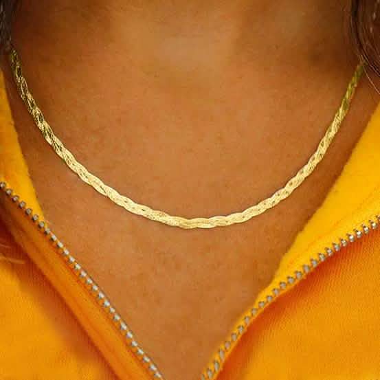 Verona Collier aus geflochtenem Fischgrätmuster aus Sterlingsilber, Italien