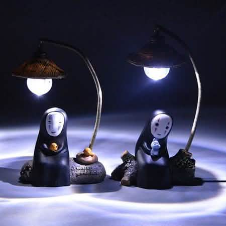 Japanisches Kaonashi No-Face LED-Nachtlichtfigur