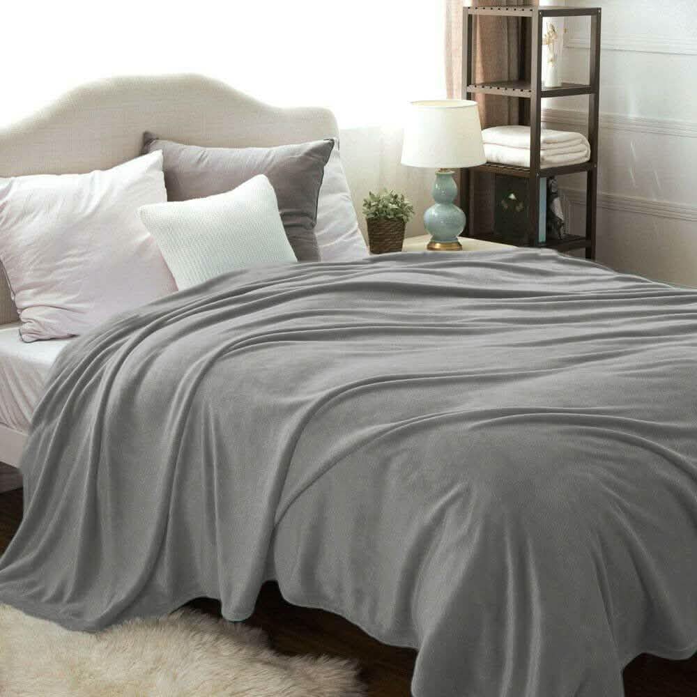 Kathy Ireland Flanell Uni Microplüsch Bettdecken
