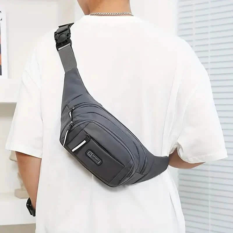 Große Umhängetasche, Gürteltasche mit reflektierendem Reißverschlussband