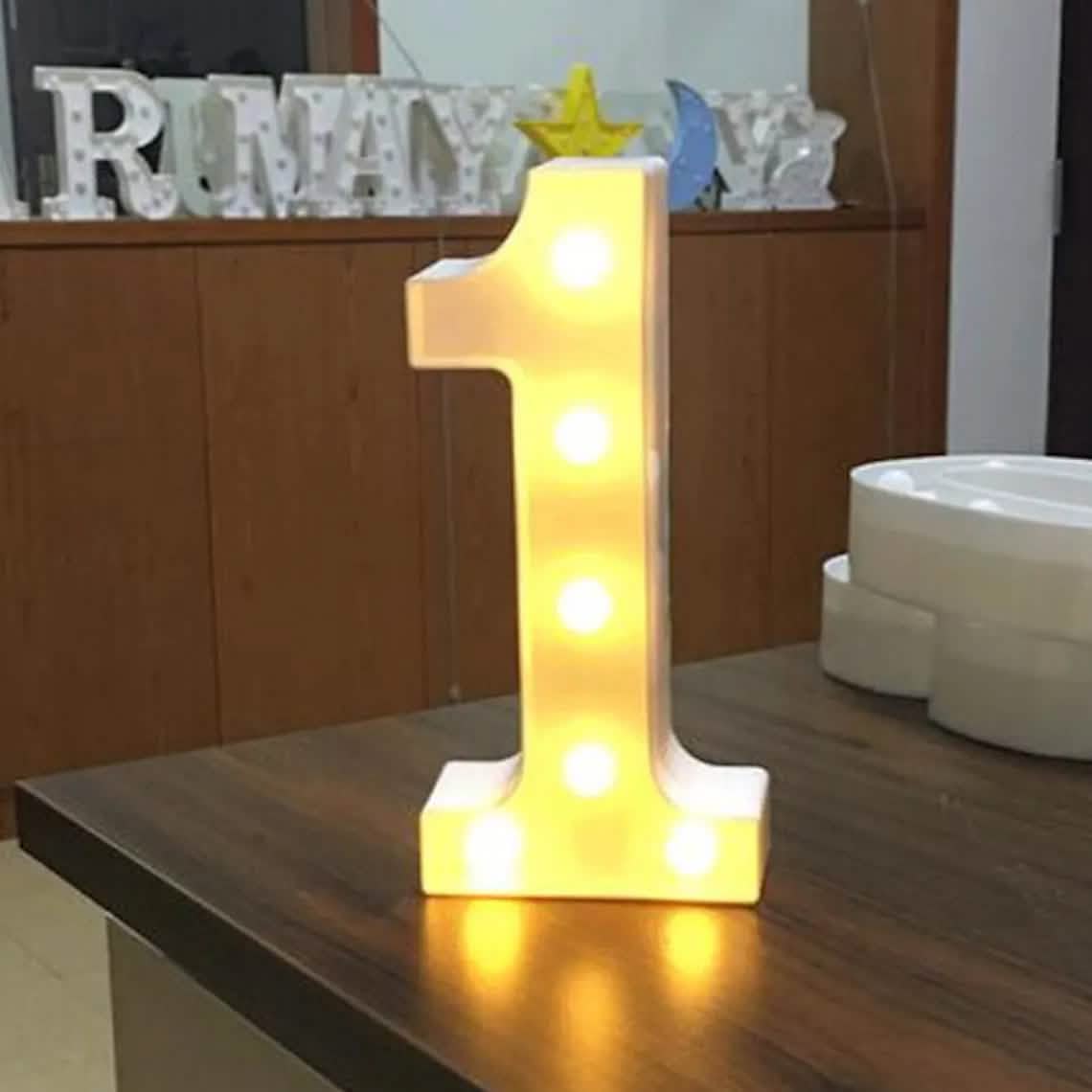 LED-Alphabet-Leuchte