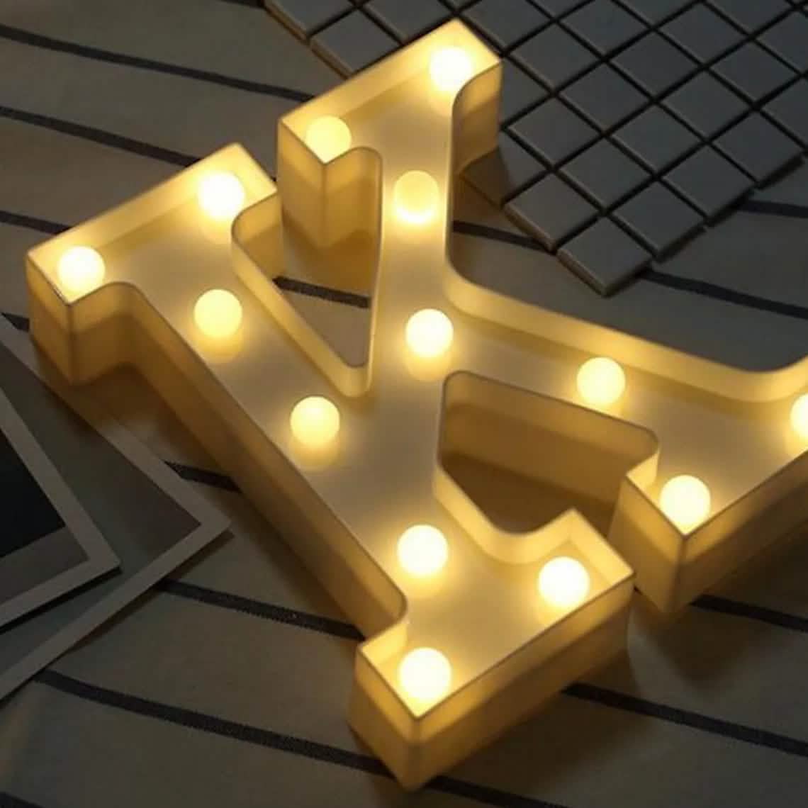 LED-Alphabet-Leuchte