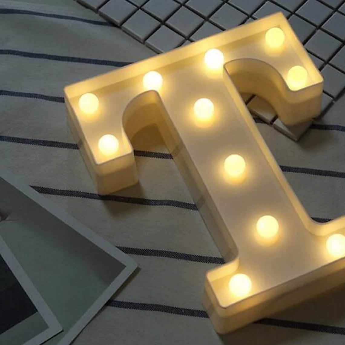 LED-Alphabet-Leuchte