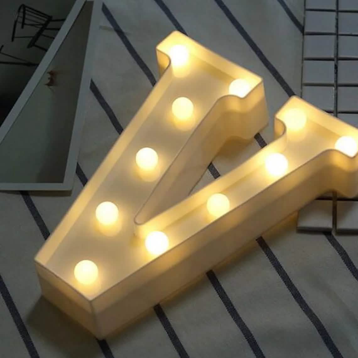 LED-Alphabet-Leuchte