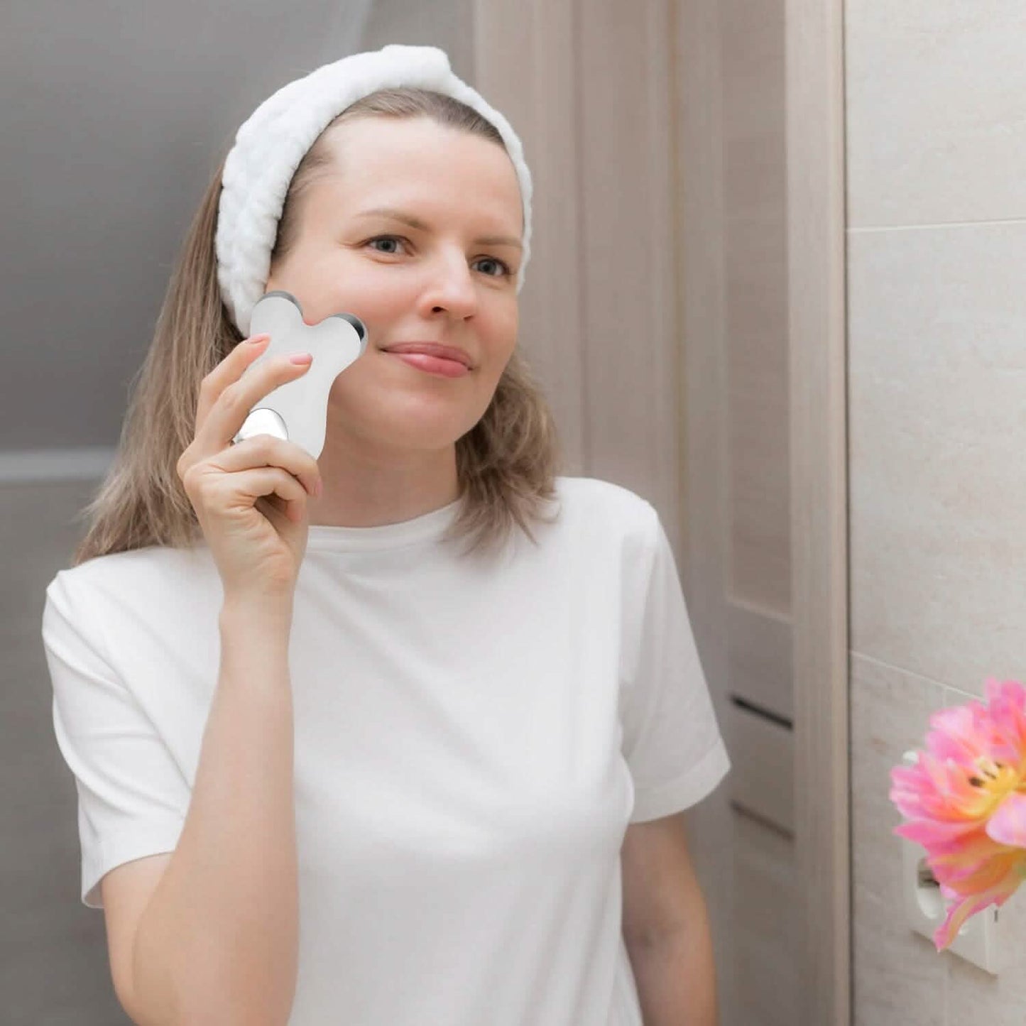 Mikrostrom-Gesichtsmassagegerät wiederaufladbarer Roller mit 5 Stufen