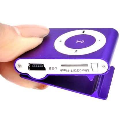 Mini-MP3-Player mit USB-Kabel und Kopfhörern