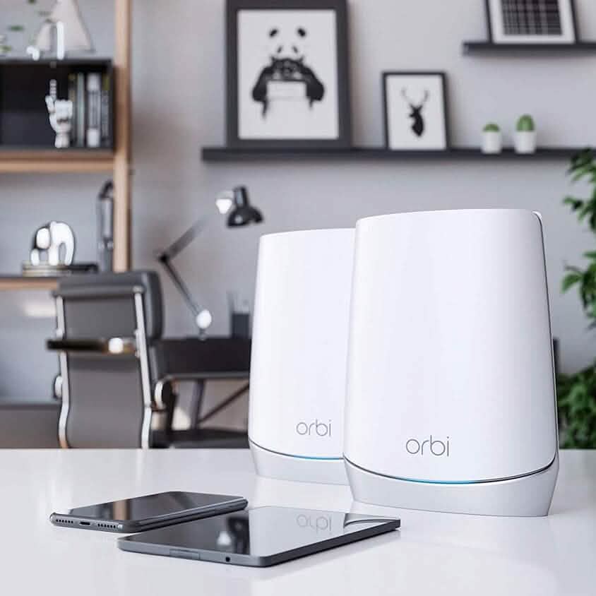 NETGEAR Orbi Tri-Band Mesh WLAN 6 System für das ganze Haus (RBK752) (Generalüberholt)