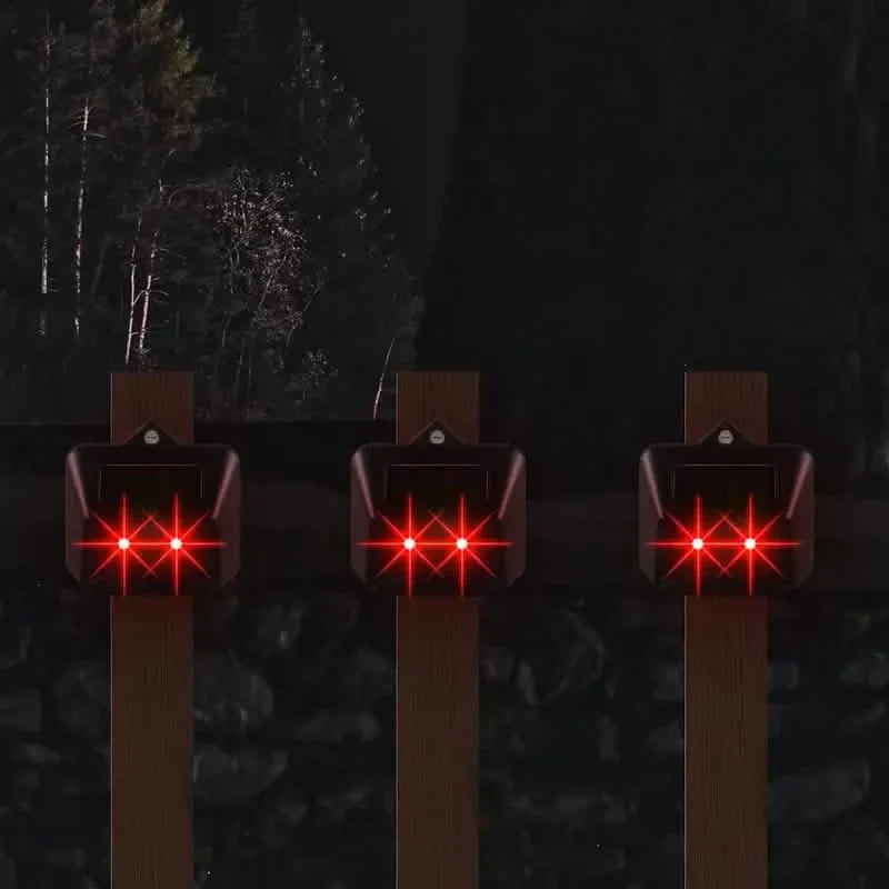 Rotes LED-Licht, wasserdicht, Raubtierabwehr für Gärten
