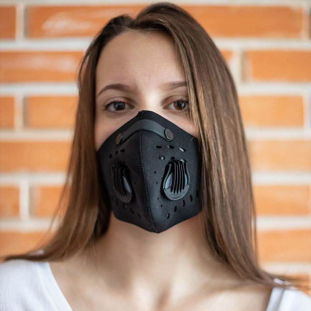Wiederverwendbare Gesichtsmaske mit 3 Kohlefiltern