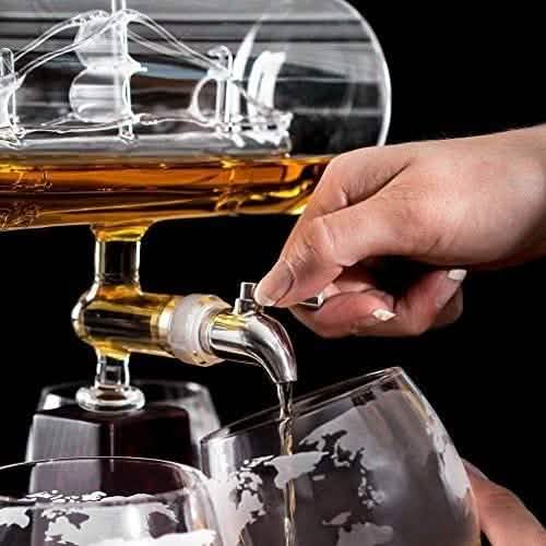 Segelschiff-Karaffen-Set mit Spender und 4 Whiskeygläsern