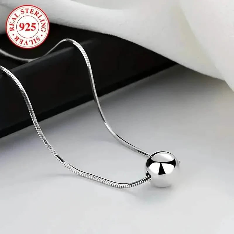 Schlichte Retro-Halskette im böhmischen Stil aus 925er Sterlingsilber mit kleinem Kugelanhänger