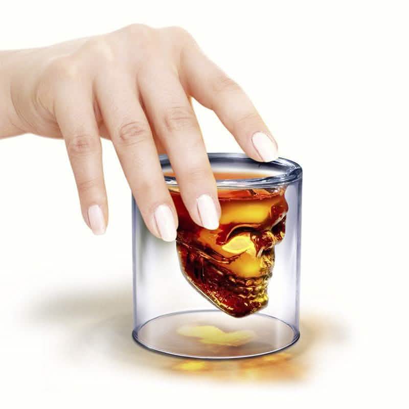 Totenkopf-Schnapsglas