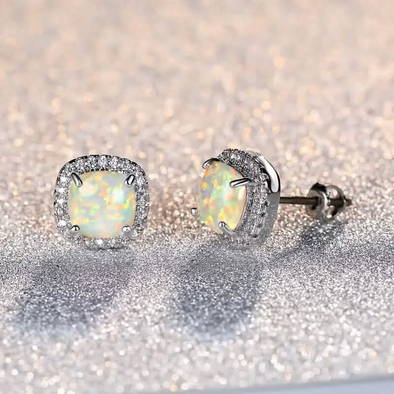 Kleine exquisite quadratische Zirkonia-Ohrringe