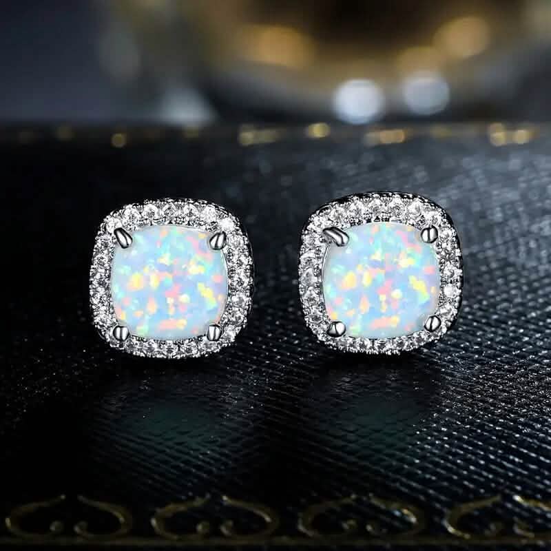 Kleine exquisite quadratische Zirkonia-Ohrringe