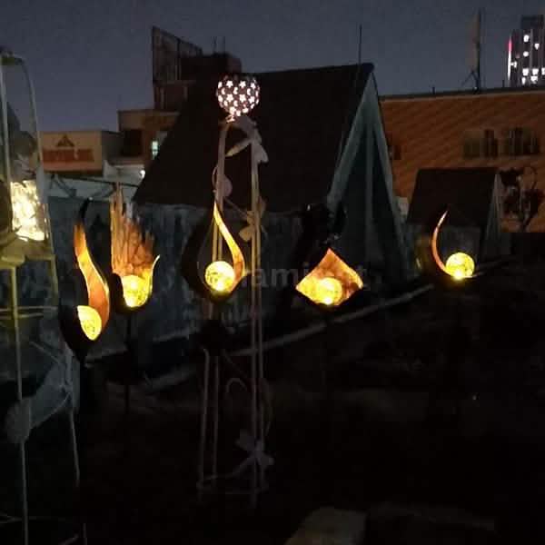 Solar-LED-Flammenleuchte Rasenlaterne Lampe Wasserdicht Außenleuchten