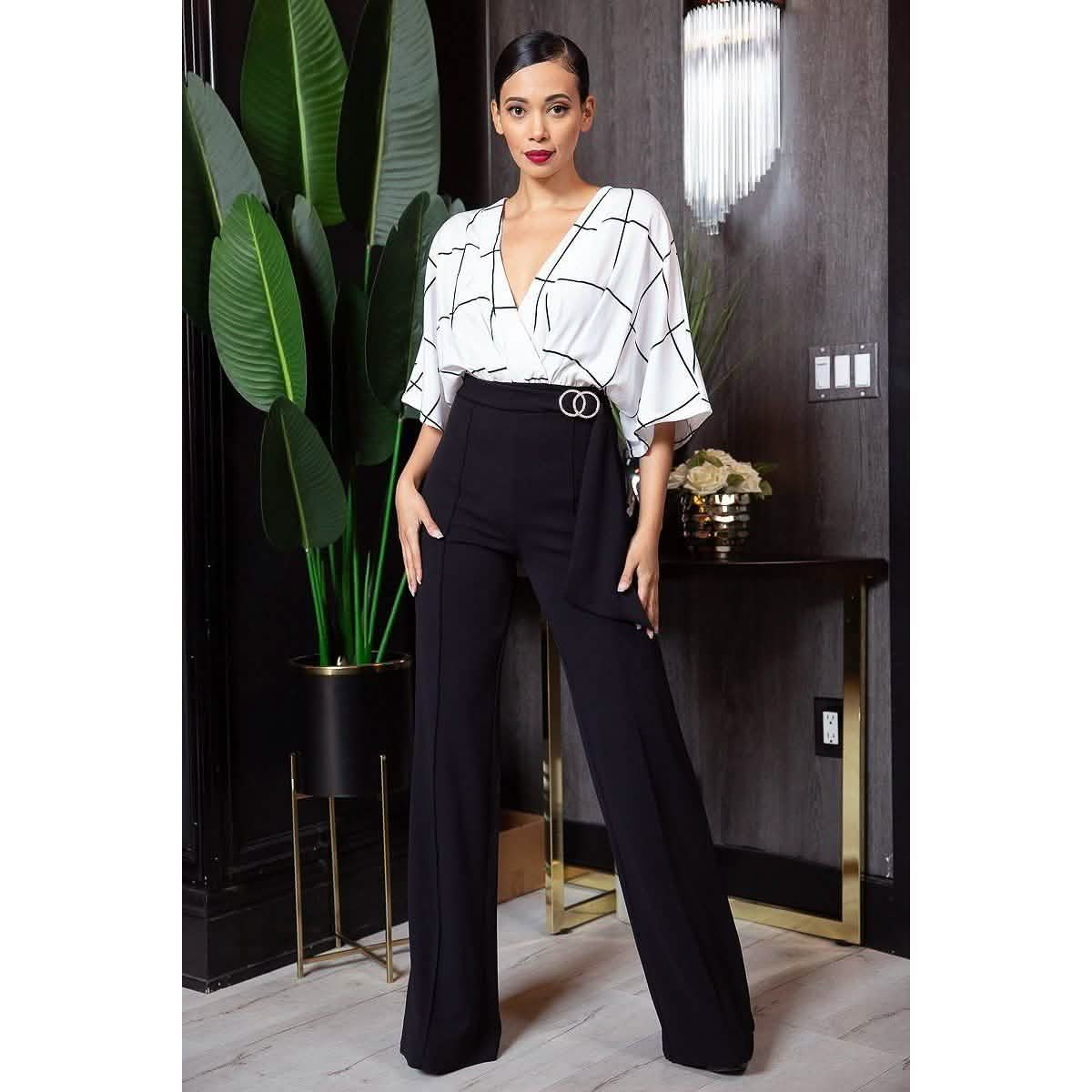 Quadratischer Druck Gewebtes Oberteil Detaillierter Mode-Jumpsuit