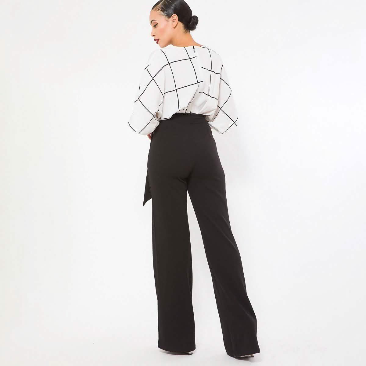 Quadratischer Druck Gewebtes Oberteil Detaillierter Mode-Jumpsuit