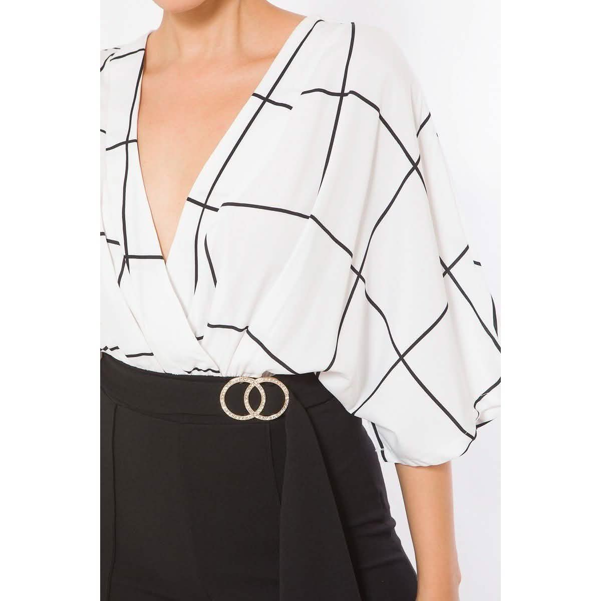 Quadratischer Druck Gewebtes Oberteil Detaillierter Mode-Jumpsuit