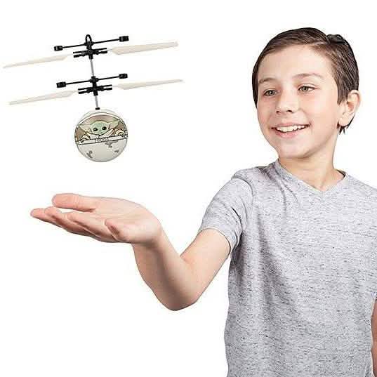 Star Wars The Mandalorian The Child Im Kinderwagen Bewegungserfassender UFO-Ball-Hubschrauber