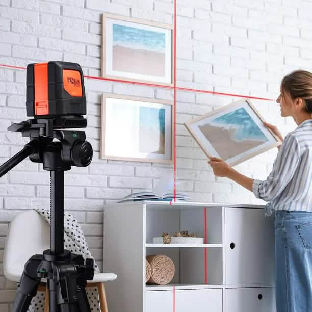 Tacklife Standfuß-Laser-Nivelliergerät