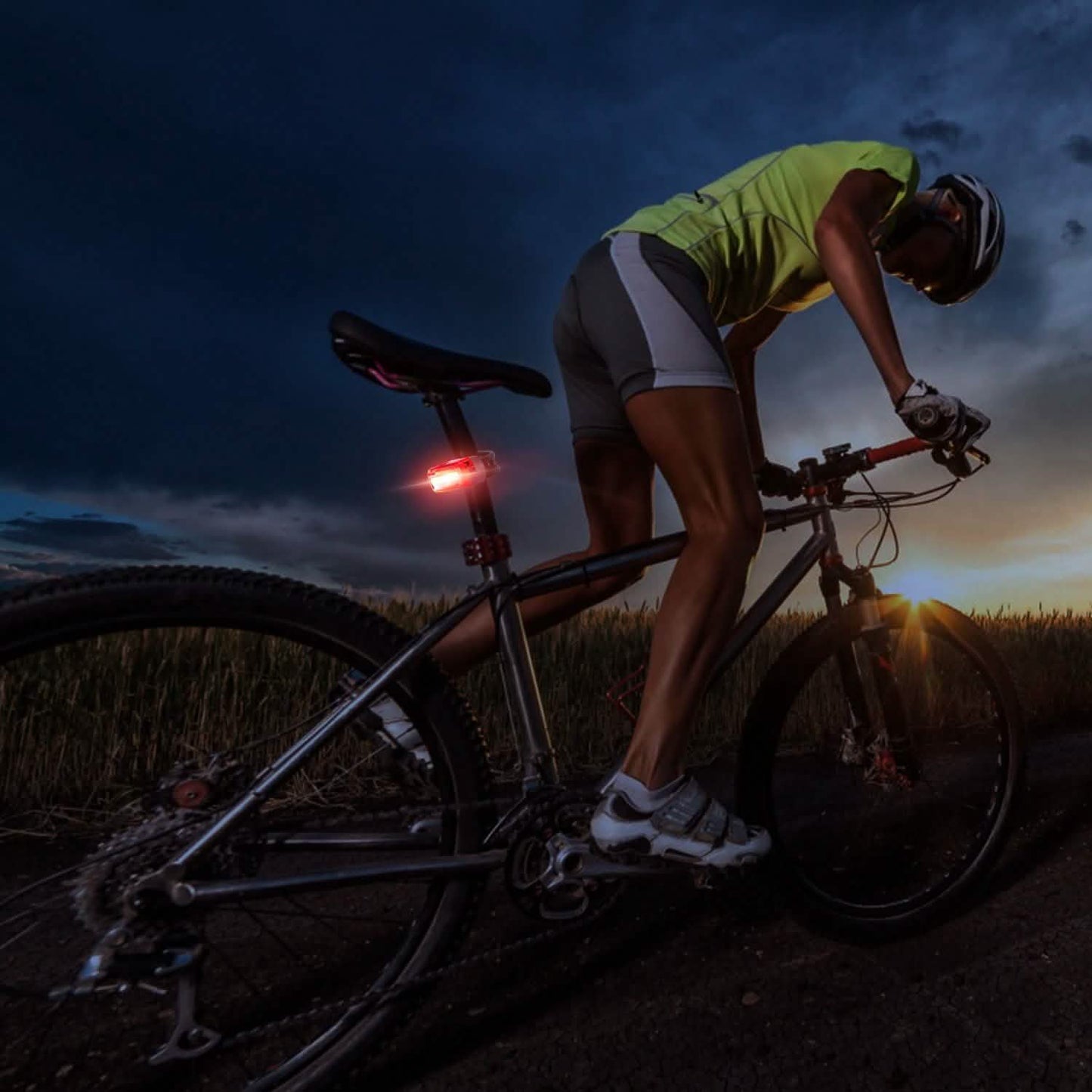 Wasserdichte, USB-wiederaufladbare LED-Fahrradwarnleuchte