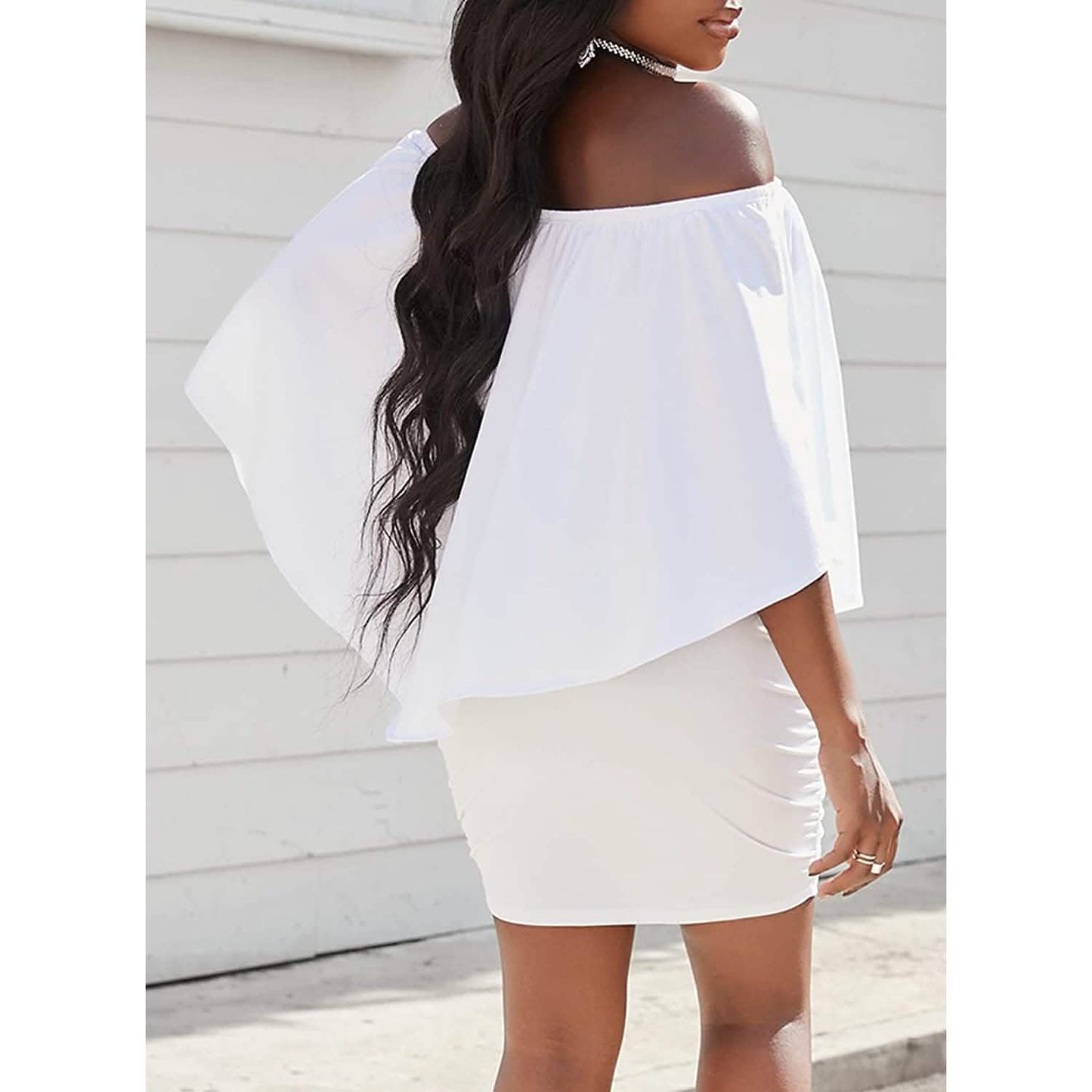 Damen schulterfreies, eng anliegendes Mini-Kleid mit Rüschen