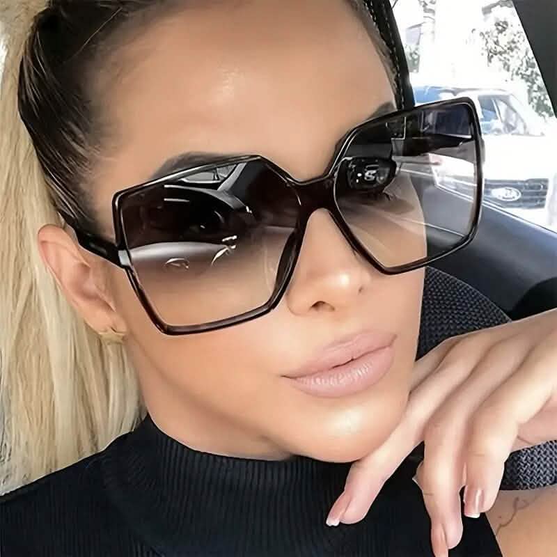 Damen schwarze Oversized-Brille mit PC-Gestell