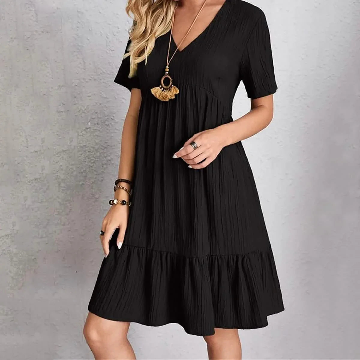 Damen Freizeitkleid mit V-Ausschnitt und Rüschen, Midi-Shift-Kleid