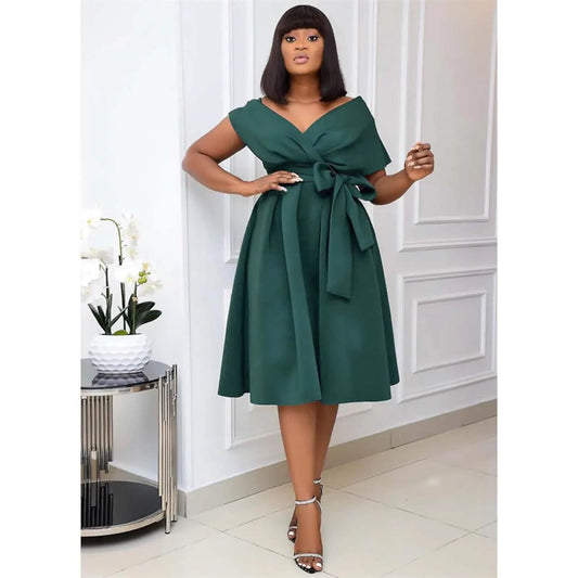 Elegantes A-Linien-Kleid mit V-Ausschnitt für Damen