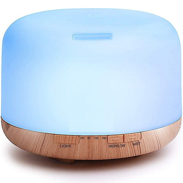 Farbwechselnder Aromatherapie-Diffusor für ätherische Öle mit Fernbedienung